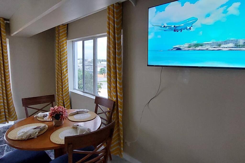Nassau Harbour Cozy 2 Bedroom Condo ภายนอก รูปภาพ